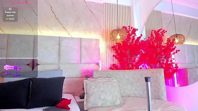 EmmaLovve online show from 02-26-26, 02:32