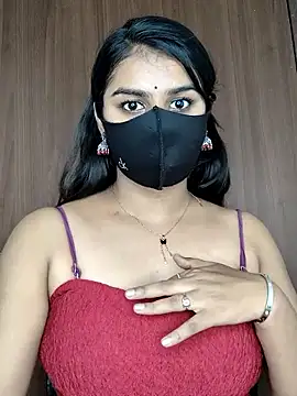 Alix cuti online show from 04-15-26, 08:09