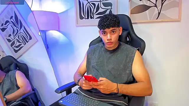 justin payn14 online show from 03-20-26, 07:19