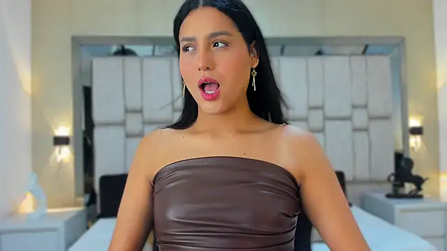 ValeryCooper18 online show from 02-16-26, 06:48