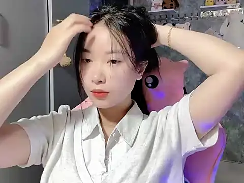 Linne6789 online show from 04-03-26, 02:20