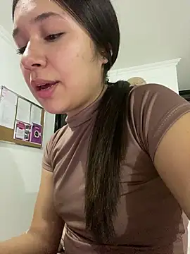 DULCE MARIA EF online show from 02-12-26, 01:44