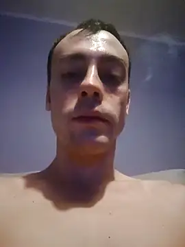 Miquelp123 online show from 02-01-26, 02:26