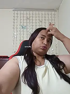 Snapshot of BustySexy_Nataly chatting on 06-05-26, 07:14 BustySexy Nataly online show from 06-05-26, 07:14