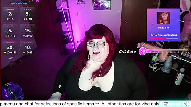 Snapshot of RileySynn chatting on 08-07-26, 12:40 RileySynn online show from 08-07-26, 12:40