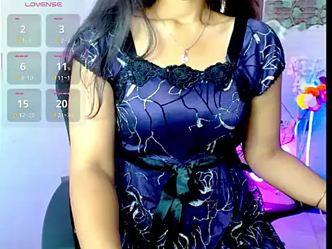ELIZA 01 online show from 06-17-26, 04:59