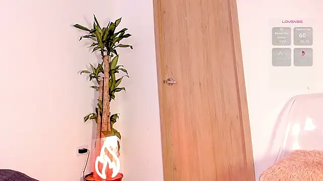 Chinese goddess  online show from 03-05-26, 12:12