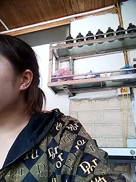 Snapshot of cute-hiphop chatting on 06-07-26, 04:38 cute-hiphop online show from 06-07-26, 04:38
