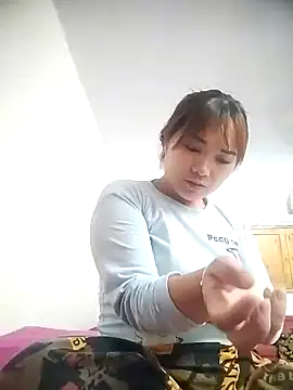 cute-hiphop online show from 07-18-26, 05:55