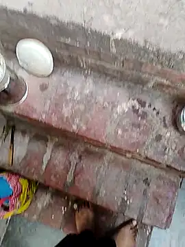 Snapshot of horny_indian90 chatting on 02-24-26, 04:43 horny indian90 online show from 02-24-26, 04:43