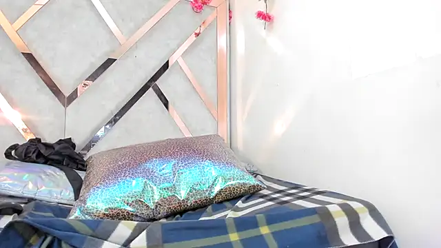 Geminis    online show from 03-21-26, 08:19