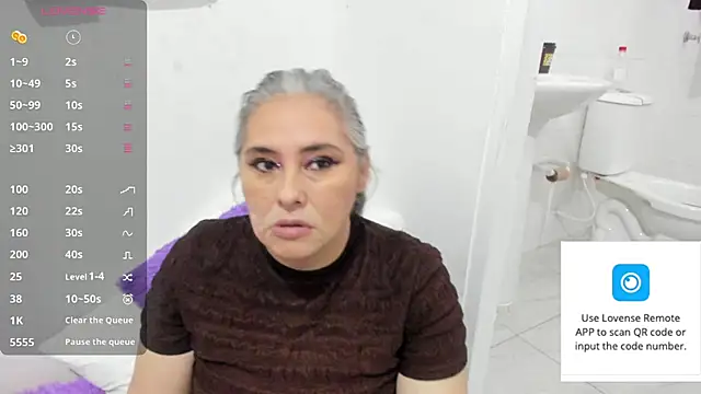 Snapshot of mature_gold1 chatting on 02-12-26, 12:00 mature gold1 online show from 02-12-26, 12:00