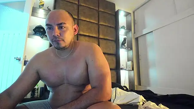 Snapshot of eros_colby chatting on 02-07-26, 02:48 eros colby online show from 02-07-26, 02:48