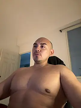 Snapshot of eros_colby chatting on 06-02-26, 03:30 eros colby online show from 06-02-26, 03:30
