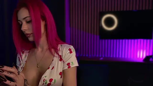 Snapshot of KaylieRosse chatting on 02-21-26, 06:20 KaylieRosse online show from 02-21-26, 06:20