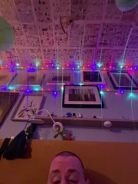 Snapshot of dribbleandthrob chatting on 02-11-26, 05:56 dribbleandthrob online show from 02-11-26, 05:56