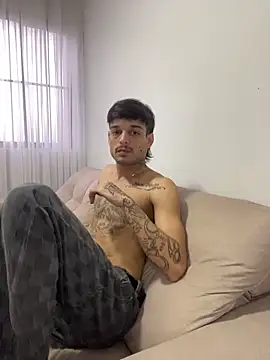 Snapshot of ruffvip chatting on 02-08-26, 07:50 ruffvip online show from 02-08-26, 07:50