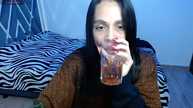 paula lopez   online show from 04-10-26, 11:42