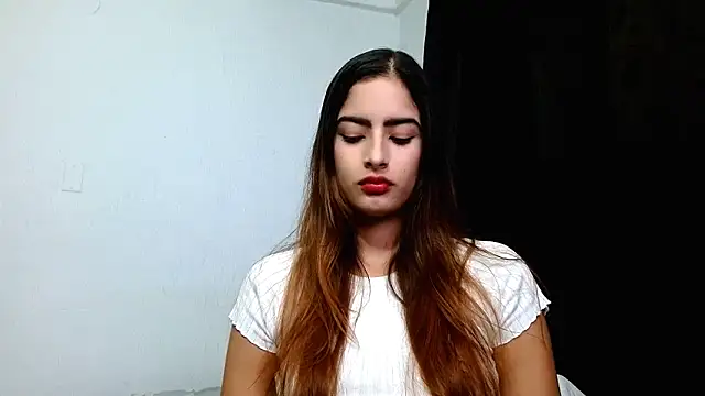 Nicol xx1 online show from 05-12-26, 05:26