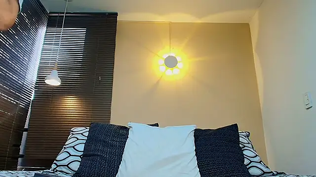 Damon Salvarote S online show from 04-10-26, 07:18