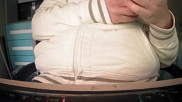 no-name15 online show from 02-13-26, 04:36