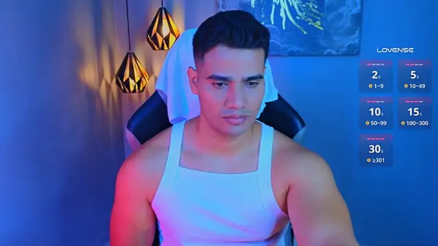 Snapshot of AndresRodriguez1 chatting on 03-16-26, 01:15 AndresRodriguez1 online show from 03-16-26, 01:15