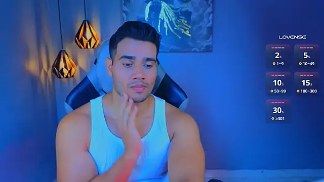 Snapshot of AndresRodriguez1 chatting on 04-01-26, 01:41 AndresRodriguez1 online show from 04-01-26, 01:41