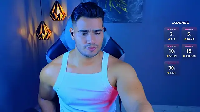 Snapshot of AndresRodriguez1 chatting on 04-08-26, 11:37 AndresRodriguez1 online show from 04-08-26, 11:37