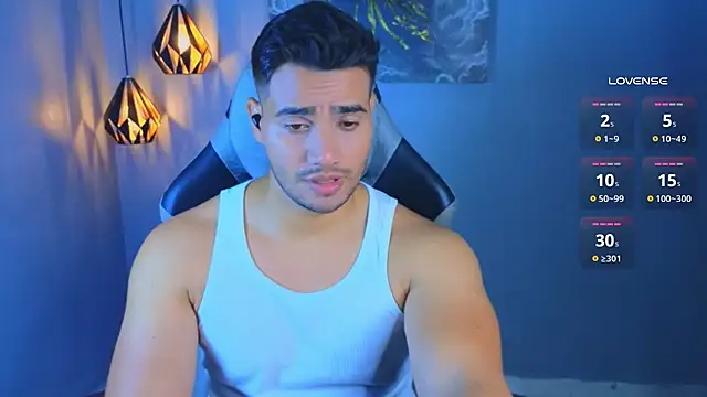 Snapshot of AndresRodriguez1 chatting on 04-10-26, 11:31 AndresRodriguez1 online show from 04-10-26, 11:31