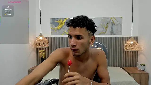 JDWhite18 online show from 04-11-26, 04:06