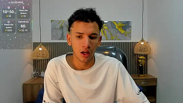 JDWhite18 online show from 07-07-26, 04:37