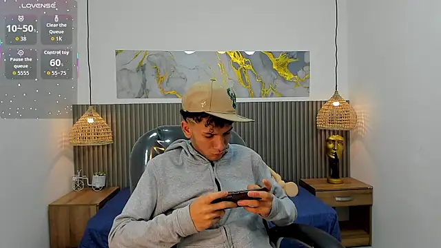 JDWhite18 online show from 07-07-26, 06:47