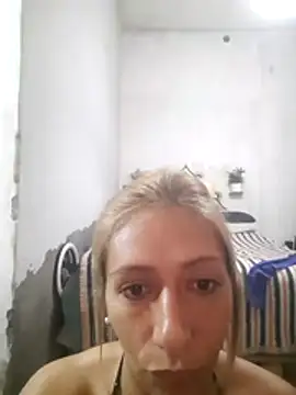 Snapshot of pituromi chatting on 05-26-26, 01:56 pituromi online show from 05-26-26, 01:56