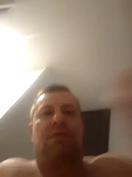 Snapshot of Julienmiranda chatting on 02-08-26, 05:11 Julienmiranda online show from 02-08-26, 05:11