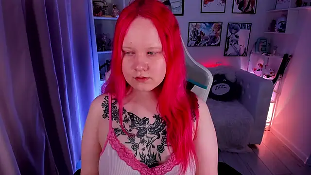 Snapshot of AnnieVibe chatting on 05-06-26, 05:40 AnnieVibe online show from 05-06-26, 05:40