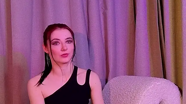 NicoleLuxe online show from 03-05-26, 04:47