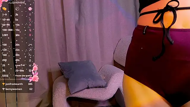 NicoleLuxe online show from 03-22-26, 07:06