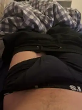 Snapshot of Enzo_2763 chatting on 03-02-26, 07:43 Enzo 2763 online show from 03-02-26, 07:43