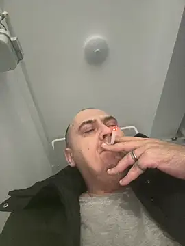 Snapshot of vitalik66679 chatting on 02-09-26, 02:37 vitalik66679 online show from 02-09-26, 02:37