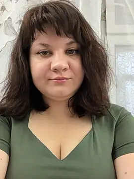 Snapshot of Alice-Nova chatting on 03-04-26, 03:45 Alice-Nova online show from 03-04-26, 03:45