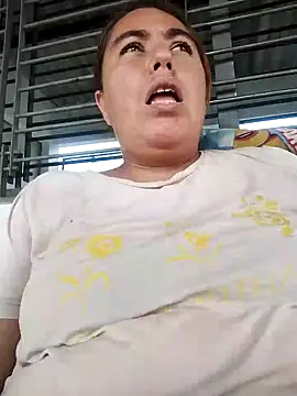 Snapshot of hot_girl_full chatting on 02-15-26, 08:49 hot girl full online show from 02-15-26, 08:49