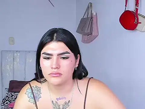 Snapshot of Maggiebitchx chatting on 02-09-26, 09:52 Maggiebitchx online show from 02-09-26, 09:52