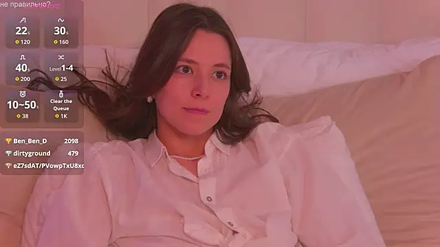 Snapshot of AlisseMoore chatting on 04-06-26, 06:31 AlisseMoore online show from 04-06-26, 06:31