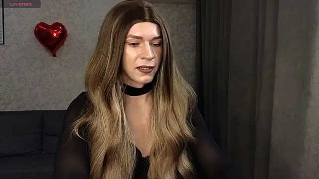 Snapshot of Anna_inHear chatting on 03-27-26, 12:27 Anna inHear online show from 03-27-26, 12:27