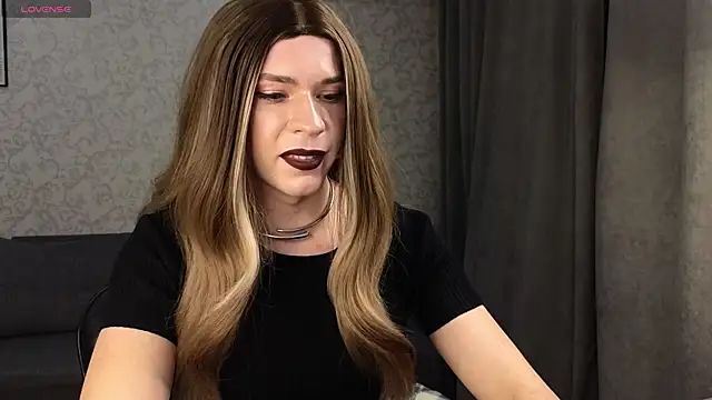 Snapshot of Anna_inHear chatting on 04-16-26, 05:36 Anna inHear online show from 04-16-26, 05:36