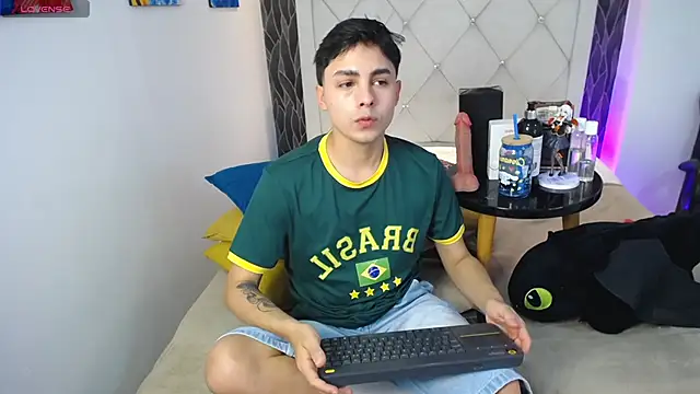 Samu Hott online show from 03-24-26, 08:25