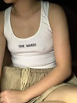 Snapshot of Luna_Babyyy chatting on 04-01-26, 05:21 Luna Babyyy online show from 04-01-26, 05:21