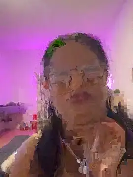 Snapshot of MelOnlyOf chatting on 02-10-26, 03:49 MelOnlyOf online show from 02-10-26, 03:49