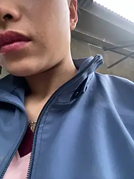 Snapshot of Myimy chatting on 02-12-26, 10:32 Myimy online show from 02-12-26, 10:32