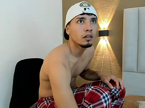 Snapshot of Noah_Smith01 chatting on 02-23-26, 09:34 Noah Smith01 online show from 02-23-26, 09:34